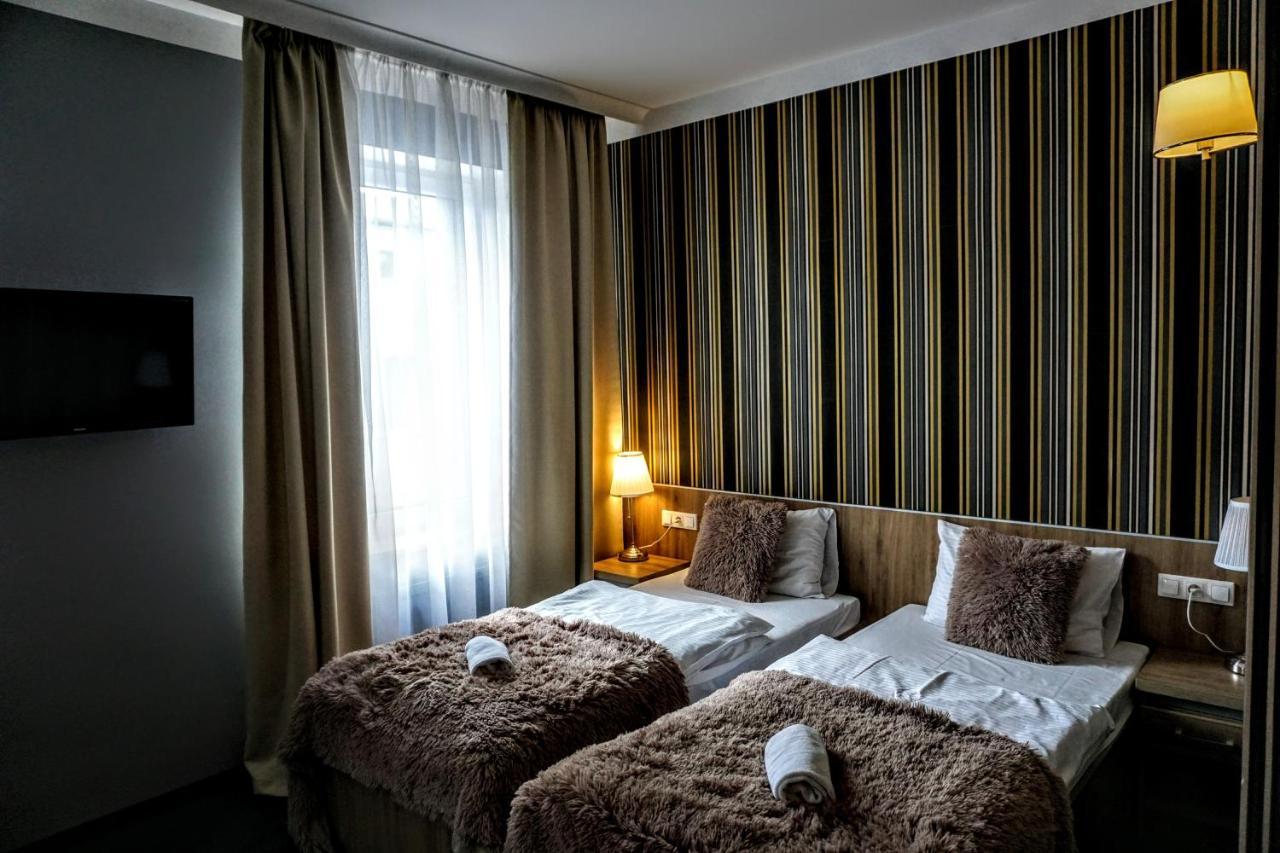 Aviator Hotel Restauracja & Spa Паб'яніце Екстер'єр фото