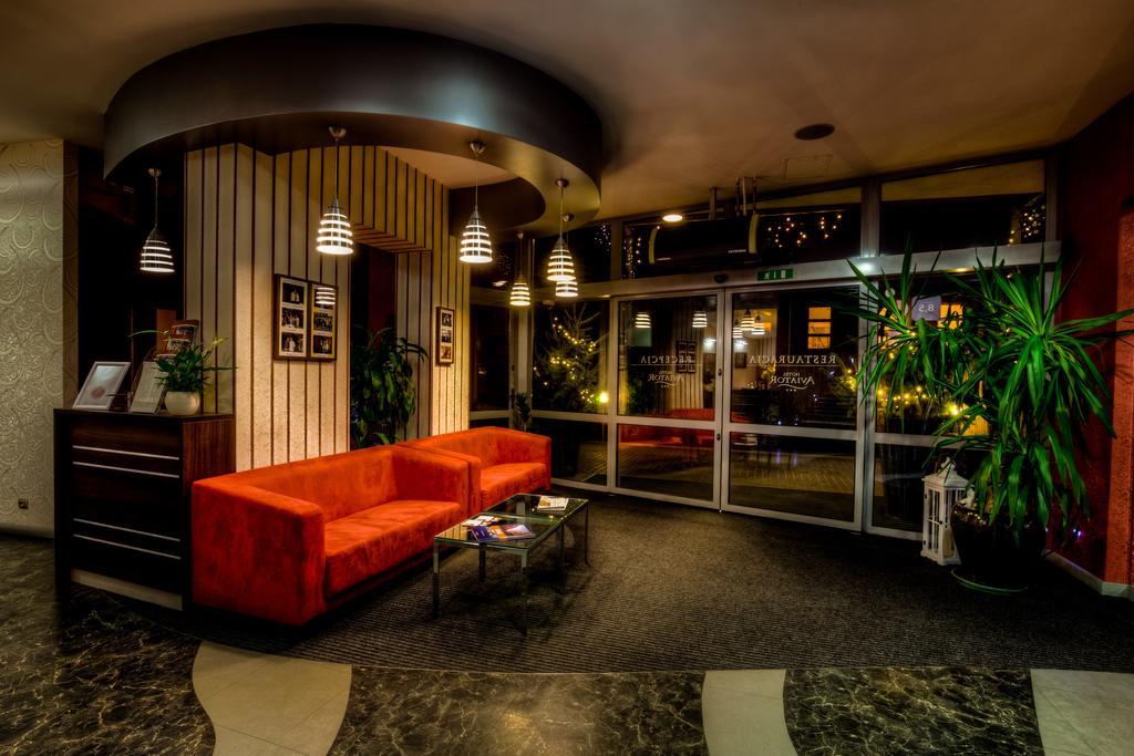 Aviator Hotel Restauracja & Spa Паб'яніце Екстер'єр фото